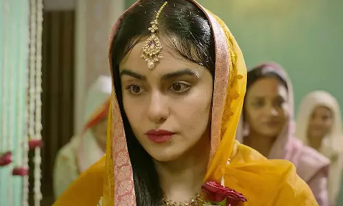 தி கேரளா ஸ்டோரி திரைப்படத்துக்கு வரவேற்பு இல்லை.. உச்ச நீதிமன்றத்தில் தமிழ்நாடு அரசு பதில்