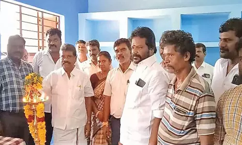 ஓட்டப்பிடாரம் அருகே ரூ. 1½  கோடியில் புதிய ஆதிதிராவிடர் மாணவர் விடுதி-காணொலி காட்சி  மூலம் மு.க.ஸ்டாலின் திறந்து வைத்தார்