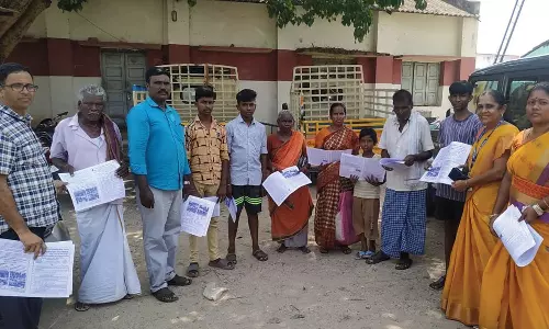 இடிகரை அரசு உயர்நிலைப் பள்ளியில் மாணவர்களை சேர்க்க விழிப்புணர்வு பிரசாரம்