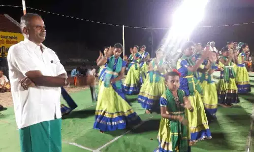 வள்ளி கும்மியாட்டம் நிகழ்ச்சி