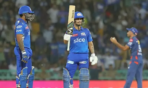 பரபரப்பான கடைசி ஓவர் - 5 ரன் வித்தியாசத்தில் லக்னோ அணி திரில் வெற்றி