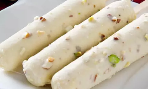 மயிலாடுதுறையில் சுகாதாரமற்ற முறையில் தயாரிக்கப்பட்ட 1 டன் குல்பி ஐஸ்கிரீம் பறிமுதல்