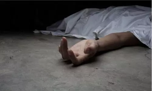 தண்ணீர் தொட்டியில் தவறி விழுந்த டிரைவர் சாவு