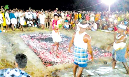 திரவுபதி அம்மன் கோவிலில் தீமிதி திருவிழா