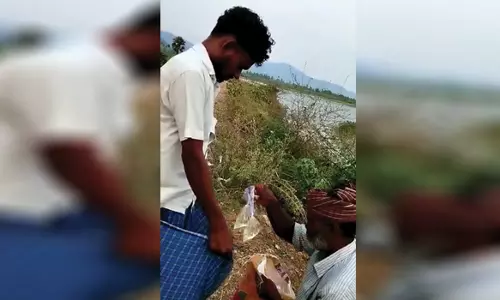 வீரகனூர் ஏரிக்கரை பகுதியில் படுஜோராக சாராய பாக்கெட்டுகள் விற்பனை