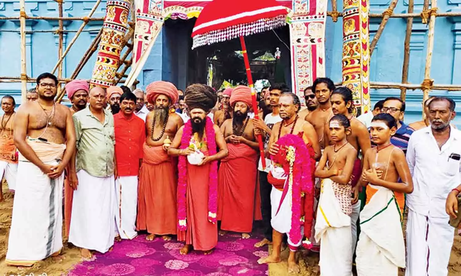 40 ஆண்டுகளுக்கு பிறகு சட்டைநாதர் கோவில் மேற்கு கோபுரவாசல் திறப்பு