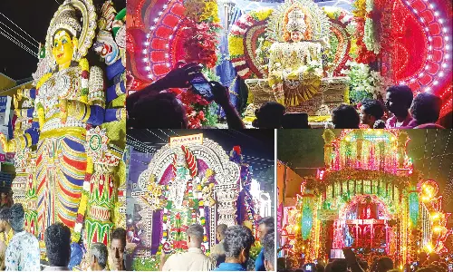 குடியாத்தம் கெங்கையம்மன் திருவிழா: பூப்பல்லக்குகள் விடிய விடிய வீதி உலா