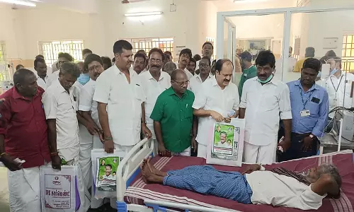 மதுவிலக்கை அமல் படுத்த வேண்டும்: அ.தி.மு.க. ஓ.பி.எஸ். அணி முதல்-அமைச்சருக்கு கோரிக்கை