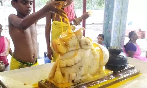 சிவாலயங்களில் பிரதோஷ வழிபாடு