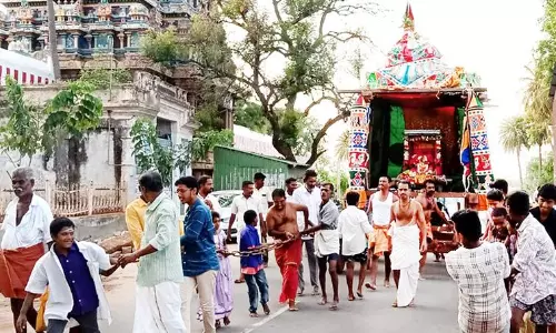 பிடாரி அம்மன் கோவில் ேதரோட்டம்