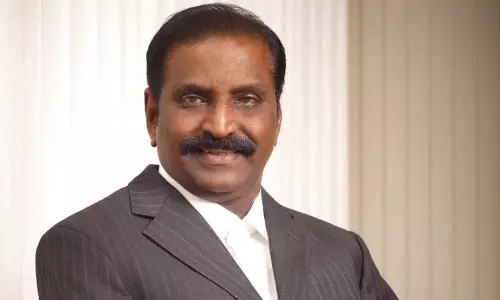 ஒன்றிய அரசு ஒன்றிவந்தால் சாராயத்தையே ஒழித்துவிடலாம் -கவிஞர் வைரமுத்து