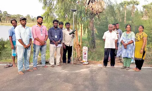 வேதாரண்யம் வேதாரண்யேஸ்வரர் கோவிலுக்கு சொந்தமான நிலங்கள் அளவீடு செய்யும் பணி