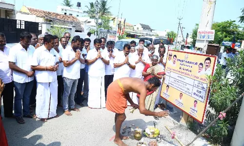 ரூ.1.2 கோடியில் புதிய தார்சாலை அமைக்கும் பணி