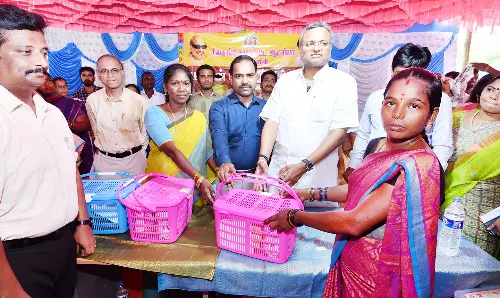 அன்னவாசல் கிராமத்துக்கு ரூ.4 கோடியில் சாலை அமைக்க நடவடிக்கை