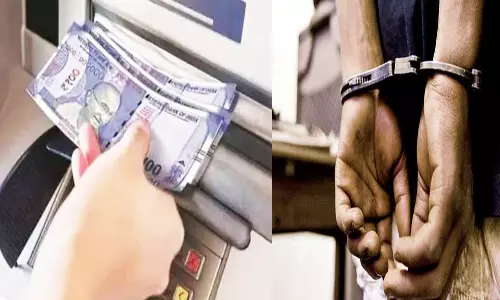 ரூ.1½ லட்சம் திருடிய ஆந்திர என்ஜினீயரிங் மாணவர் கைது