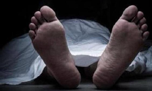 சிறுமுகை அருகே டிராக்டர் மோதி டிரைவர் சாவு