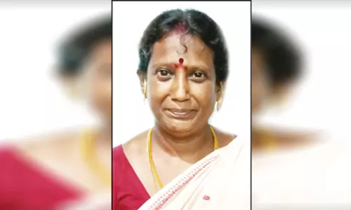 56வயதில் 10-ம் வகுப்பில் தேர்ச்சி பெற்ற பெண்