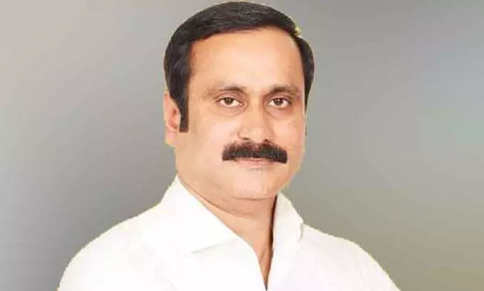 மதுபழக்கத்தில் இருந்து அடுத்த தலைமுறையை காப்பாற்ற பூரண மதுவிலக்கு அமல்படுத்த வேண்டும்-தருமபுரியில் அன்புமணி ராமதாஸ் எம்.பி. பேட்டி மதுபழக்கத்தில் இருந்து அடுத்த தலைமுறையை காப்பாற்ற பூரண மதுவிலக்கு அமல்படுத்த வேண்டும்-தருமபுரியில் அன்புமணி ராமதாஸ் எம்.பி. பேட்டி