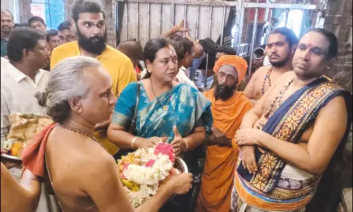 இந்தியாவில் எந்த கருப்பு பணமும் ஒழிக்கப்படவில்லை: பிரேமலதா விஜயகாந்த்