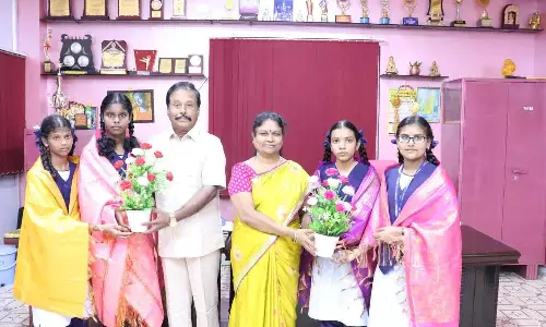 ப்ளூ ஸ்டார் பள்ளி மாணவி திவ்யா 495 மதிப்பெண் பெற்று சாதனை