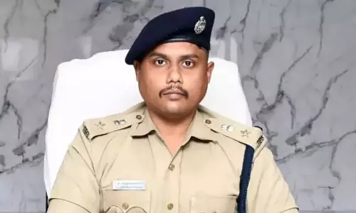 கரூர் மாவட்டத்தில் சட்ட விரோத செயல்களில் ஈடுபடுவோர் மீது கடும் நடவடிக்கை எடுக்கப்படும்-எஸ்.பி. சுந்தரவதனம் எச்சரிக்கை