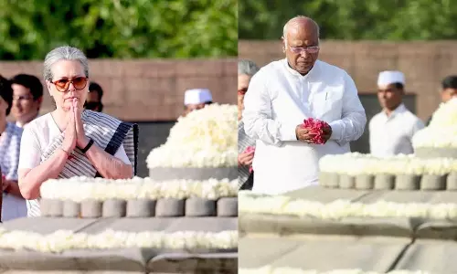 ராஜீவ் காந்தியின் 32வது நினைவு தினம்- சோனியா காந்தி, மல்லிகார்ஜூன கார்கே அஞ்சலி