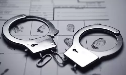 சாராய ஊறல் வைத்திருந்தவர் கைது