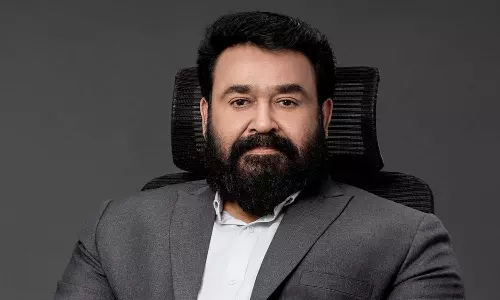 ஆதரவற்ற குழந்தைகளுடன் கேக் வெட்டி பிறந்தநாள் கொண்டாடிய மோகன்லால்