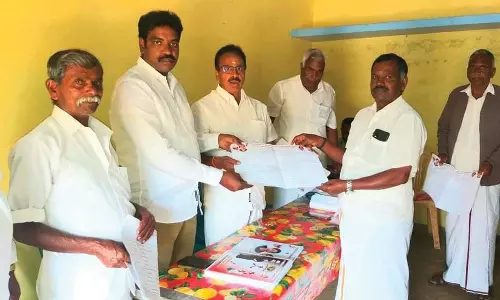 குந்தா மேற்கு ஒன்றியத்தில் அ.தி.மு.க புதிய உறுப்பினர்கள் சேர்க்கும் பணி