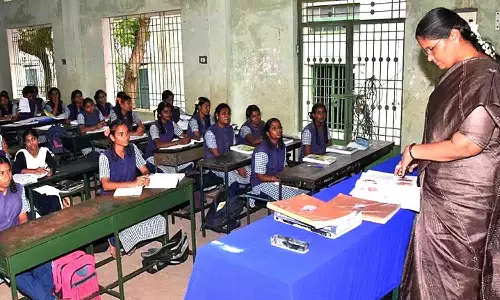 பிளஸ்-2 துணை தேர்வு எழுதுபவர்களுக்கு சிறப்பு பயிற்சி வகுப்பு