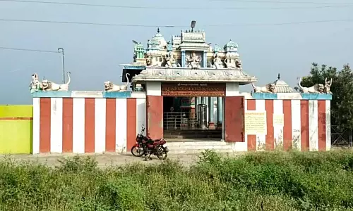 கோவில் பூட்டை உடைத்து அம்மன் நகை திருட்டு