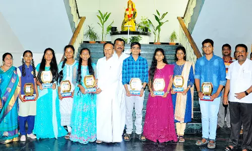 10,11-ம் வகுப்பு பொதுத்தேர்வு: பர்கூர் வேளாங்கண்ணி பள்ளி மாணவர்கள் சாதனை