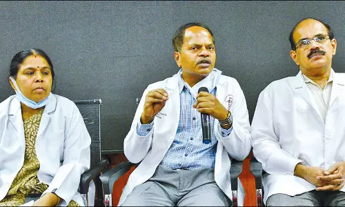 பணியிடை நீக்கம் செய்த டாக்டர் மீது 23 மாணவிகள் பாலியல் புகார்- அரசு ஆஸ்பத்திரி டீன் தகவல்