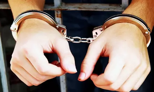 சாராயம் விற்ற பெண் கைது