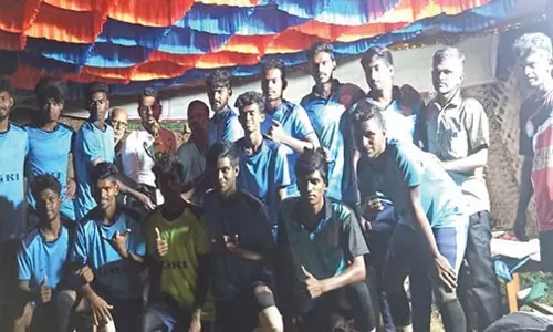 கடையத்தில் நடந்த மாநில கால்பந்து போட்டியில் திண்டுக்கல் அணி  முதலிடம்