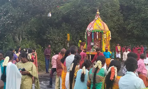 கோத்தகிரி முத்துமாரியம்மன் கோவில் தேர்த்திருவிழா