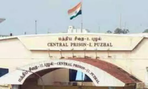 புழல் ஜெயிலில் பெண் போலீசை தாக்கிய வெளிநாட்டு கைதி