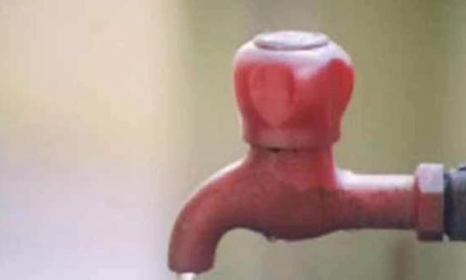 பொன்னேரி அருகே கிராமங்களில் கடும் குடிநீர் தட்டுப்பாடு