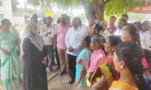 ஓசூர் 29-வது வார்டில், அடிப்படை வசதிகள் நிறைவேற்றப்படாததால் பொதுமக்கள் அவதி