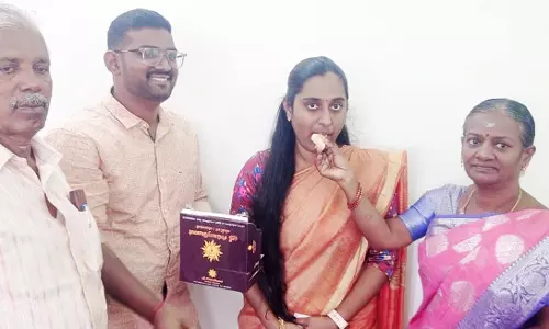 ஐ.ஏ.எஸ் தேர்வில் மத்தூர் விவசாயி மகள் தேர்ச்சி பெற்று சாதனை