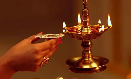 திருவிளக்கில் சிவபெருமான்!