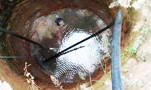 கிணற்றில் இளம்பெண் பிணம் மீட்பு