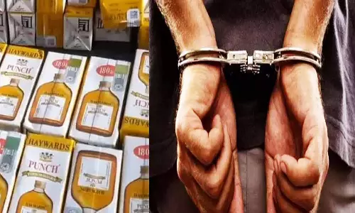 கர்நாடக மாநில மது பாக்கெட்டுகள் கடத்தல்