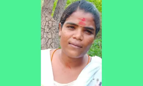 பெண் தூக்குபோட்டு தற்கொலை