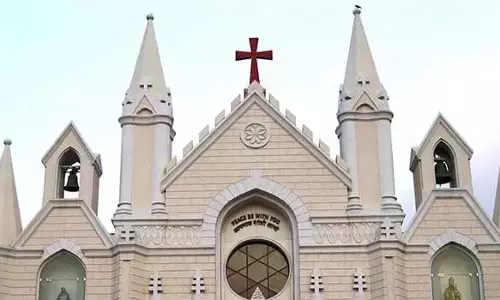 கிறிஸ்தவ தேவாலயங்களை புனரமைக்க நிதி உதவி