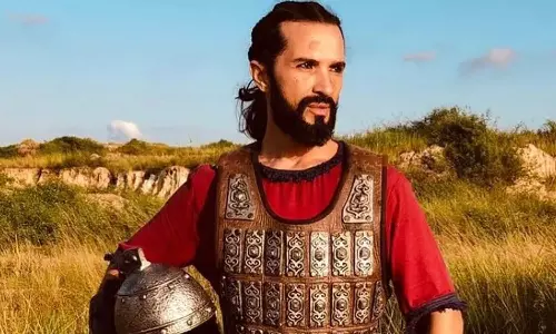 காணாமல் போன நடிகர் சடலமாக மீட்பு.. மரணத்தில் நீடிக்கும் மர்மம்