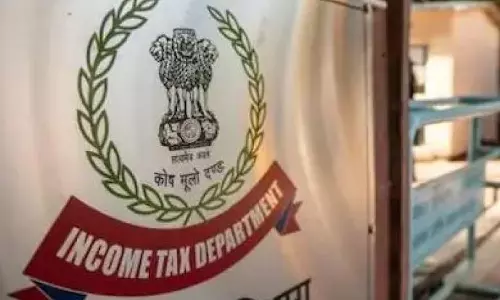 2-வது நாளாக தொடரும் வருமான வரித்துறை சோதனை