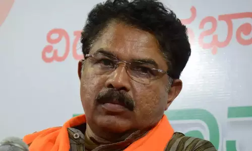 தைரியம் இருந்தால் ஆர்.எஸ்.எஸ். அமைப்பை தடை செய்யுங்கள்: பா.ஜனதா சவால்