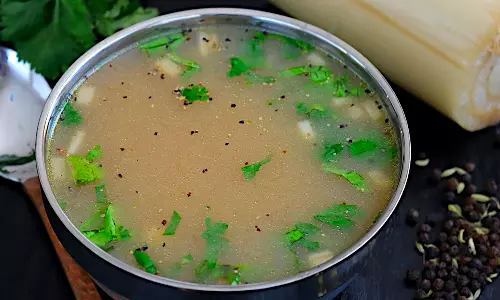 நார்ச்சத்து நிறைந்த வாழைத்தண்டு சூப்