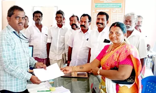 வெயிலுகந்தம்மன் கோவிலுக்கு கூடுதல் நிலம் ஒதுக்கி தரவேண்டும்